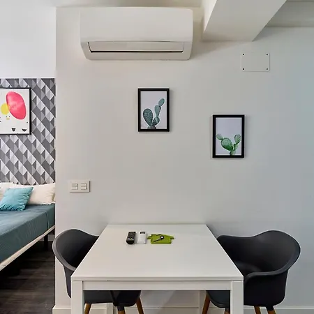 Arriba By Gaiarooms Apartment Salamanca